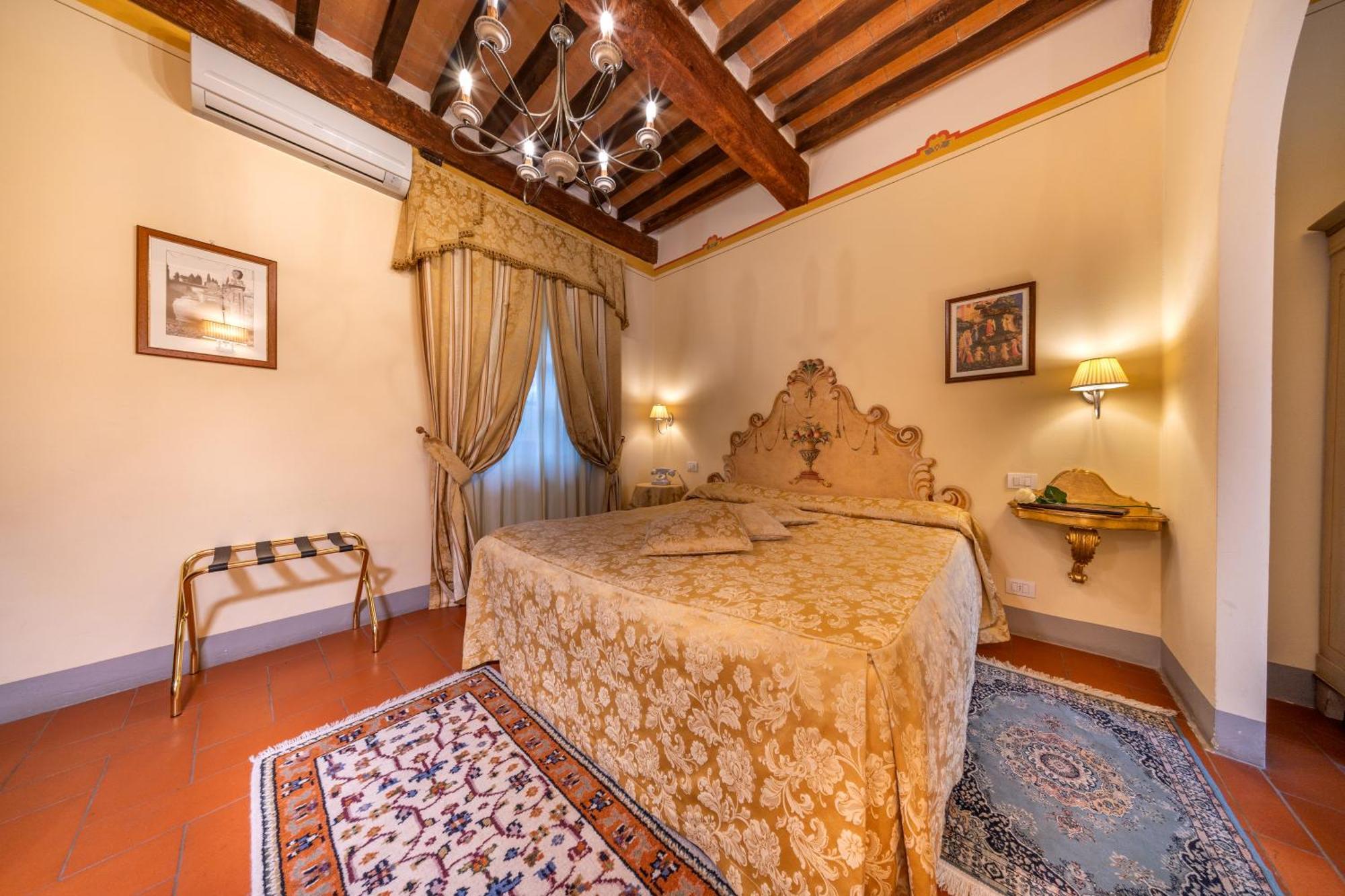 Villa Borgo San Pietro Кортона Екстер'єр фото