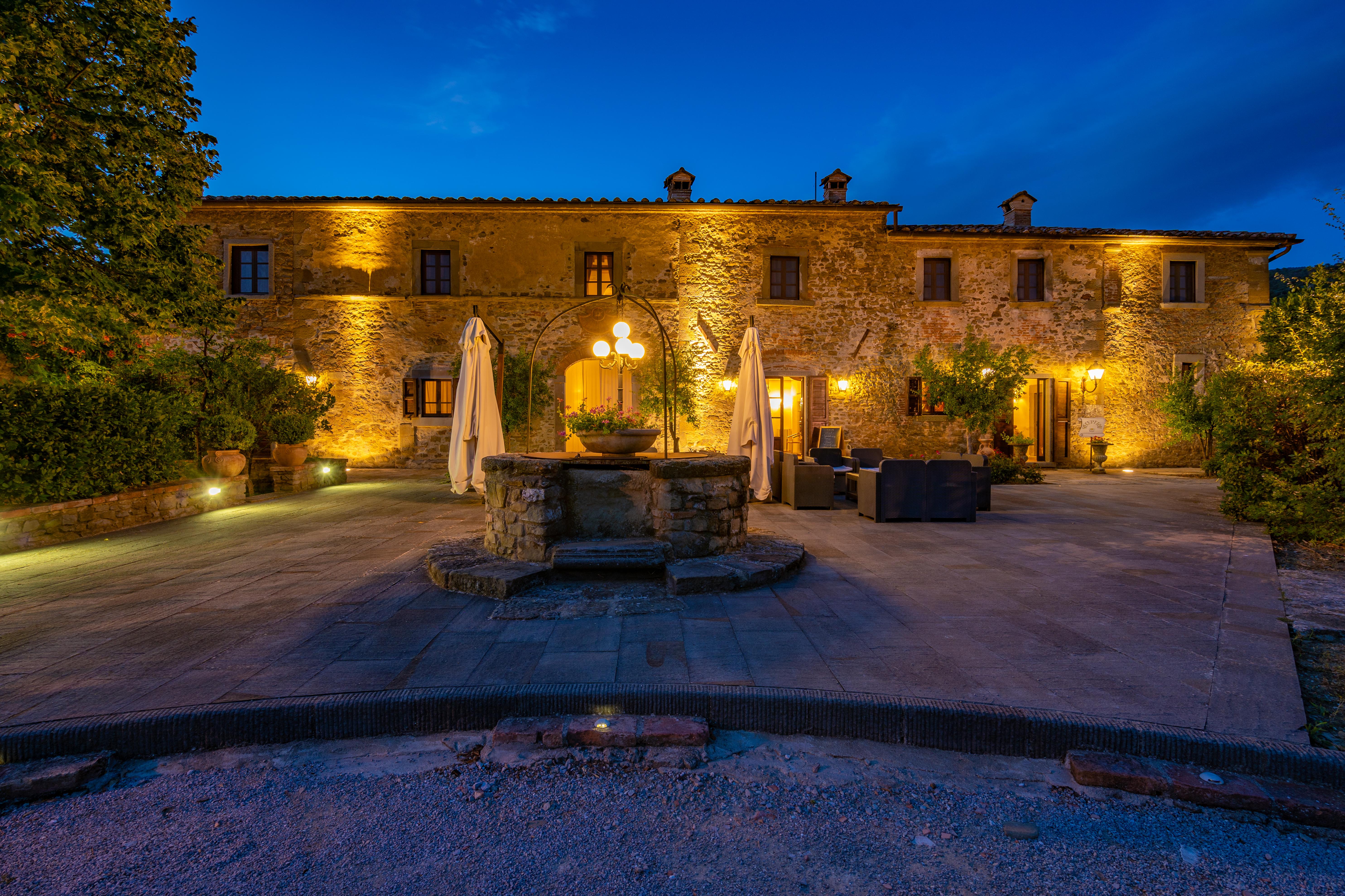 Villa Borgo San Pietro Кортона Екстер'єр фото