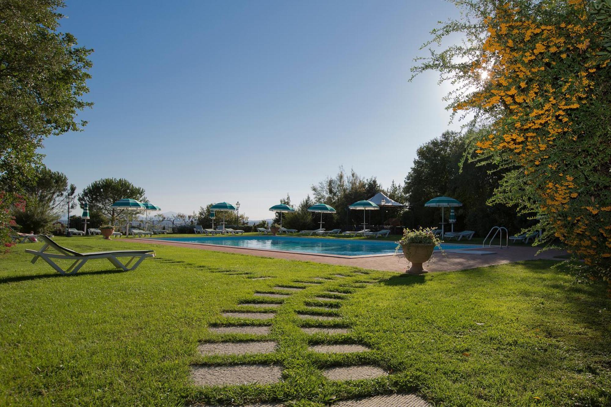 Villa Borgo San Pietro Кортона Екстер'єр фото